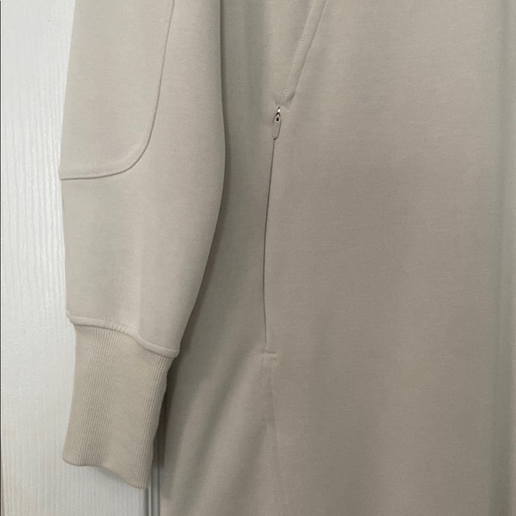 lululemon athletica Cream Dress - Picture 2 of 4